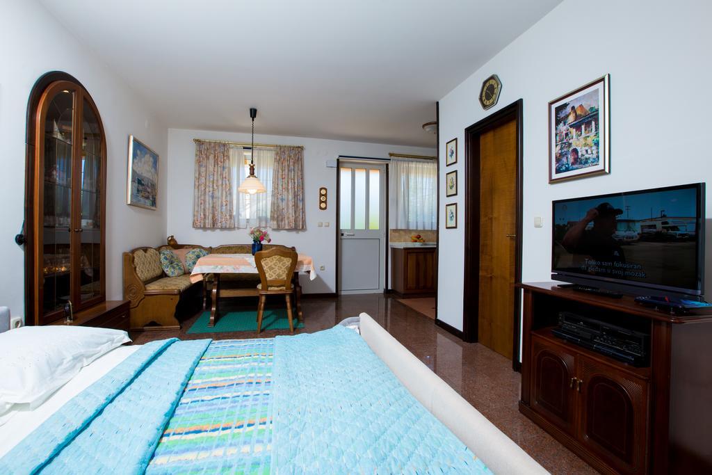 Apartment Dolores Опатия Экстерьер фото