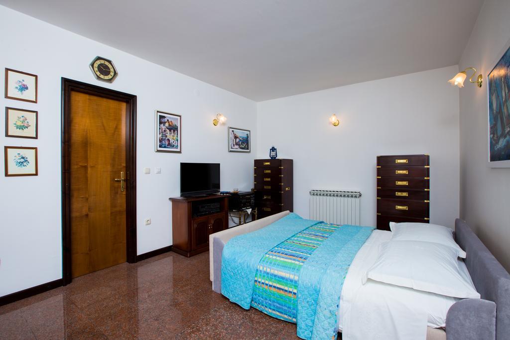 Apartment Dolores Опатия Экстерьер фото